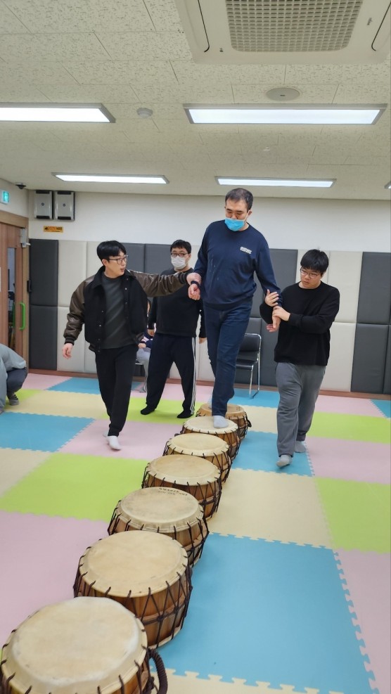 7440b6cf5ace6529e181370e909ddc2d_1750292799_2905.jpg 7440b6cf5ace6529e181370e909ddc2d_1750292799_2905.jpg