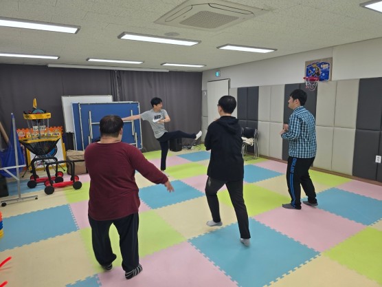 7440b6cf5ace6529e181370e909ddc2d_1750292997_2554.jpg 7440b6cf5ace6529e181370e909ddc2d_1750292997_2554.jpg